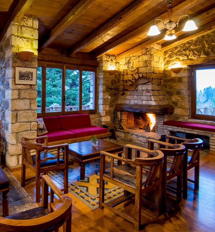 Pigi Tarlampa Hotel Ano Trikala Exterior foto