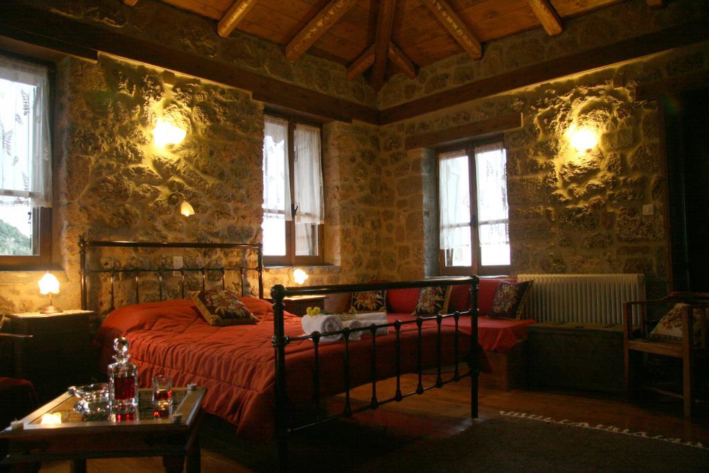 Pigi Tarlampa Hotel Ano Trikala Habitación foto